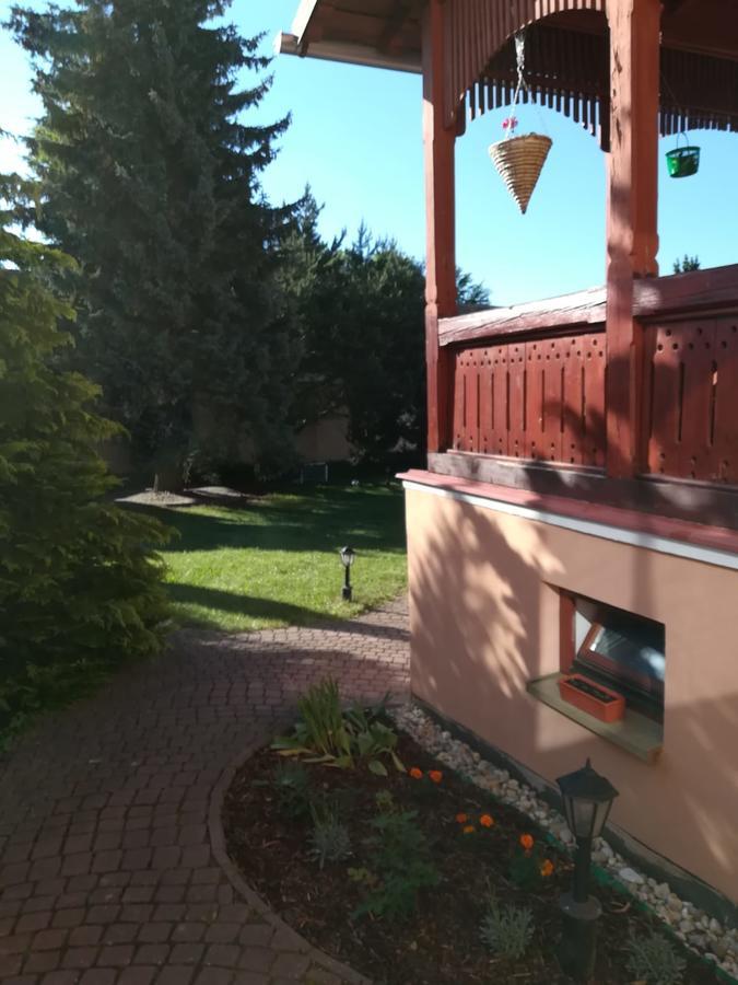 Penzion Rodina Левоча Экстерьер фото
